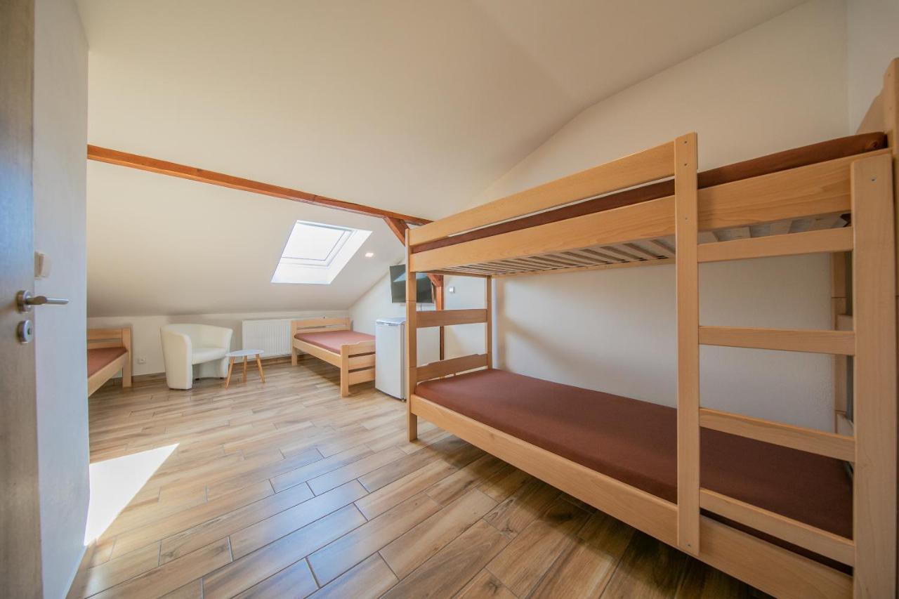 Na Rybnicku Bohutin Hotel Ngoại thất bức ảnh